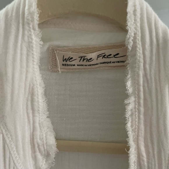 We The Free Summer Daydream Buttondown - Picture 4 of 5